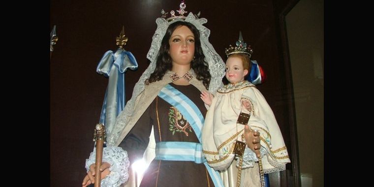 La Virgen del Carmen de Cuyo. La Virgen del Carmen de Cuyo.