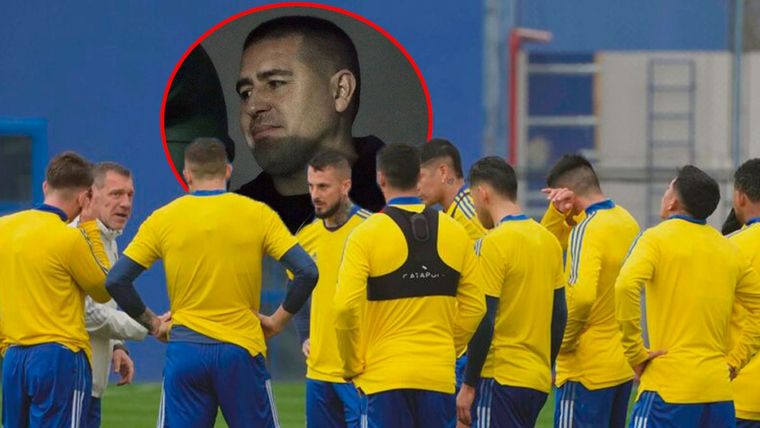 Riquelme habló con los jugadores de Boca para alentarlos de cara al la definición del campeonato.