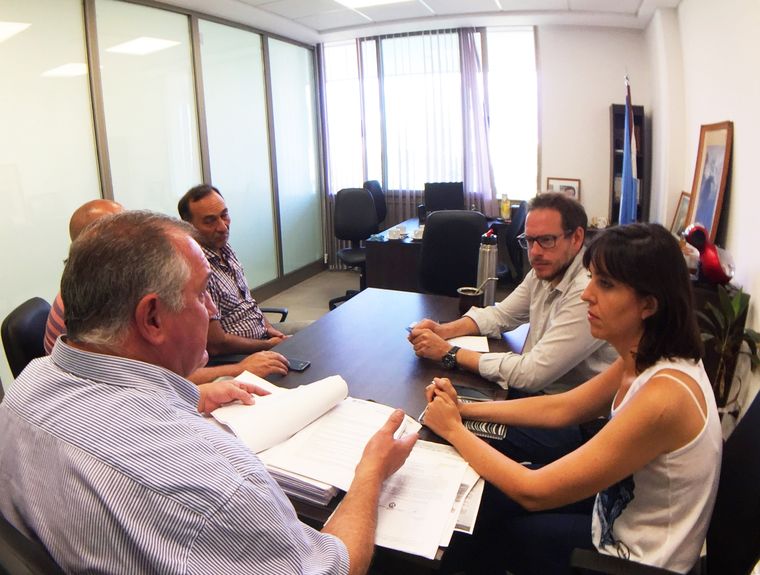 Lucas Ilardo con el gremio de Vialidad