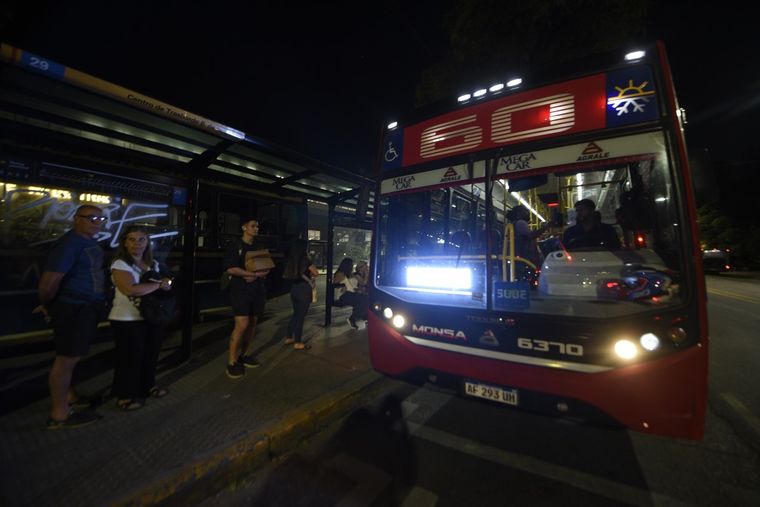 Habrá un aumento en las líneas de colectivos de jurisdicción nacional. Foto: Juan Mateo Aberastain Zubimendi/MDZ