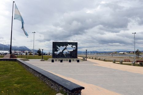 La histórica neutralidad de Estados Unidos sobre las Islas Malvinas que se tomó como alineamiento con la usurpación. La histórica neutralidad de Estados Unidos sobre las Islas Malvinas que se tomó como alineamiento con la usurpación.