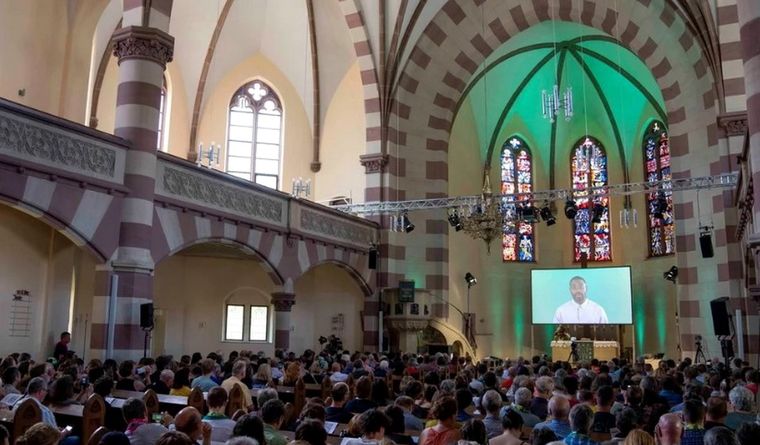 misa Chatgpt IA Fue un éxito la misa con Chatgpt, en Alemania. Foto: Ap.