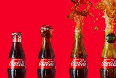 Coca Cola se unió con la marca de calzados Crocs Foto: Barron´s