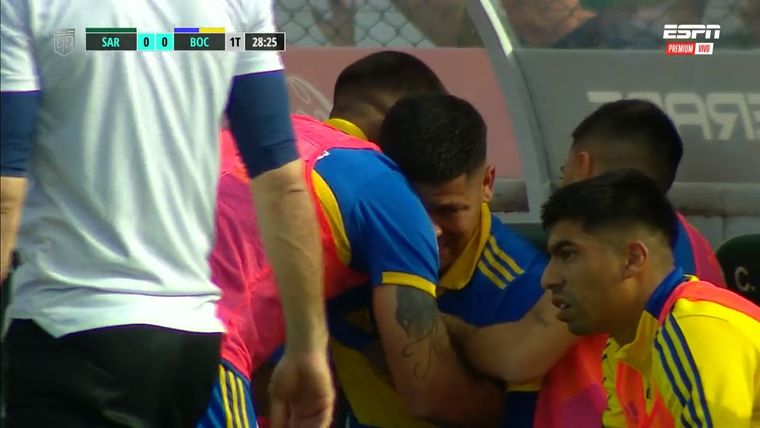Marcos Rojo rompió en llanto tras salir lesionado en el partido de Boca.