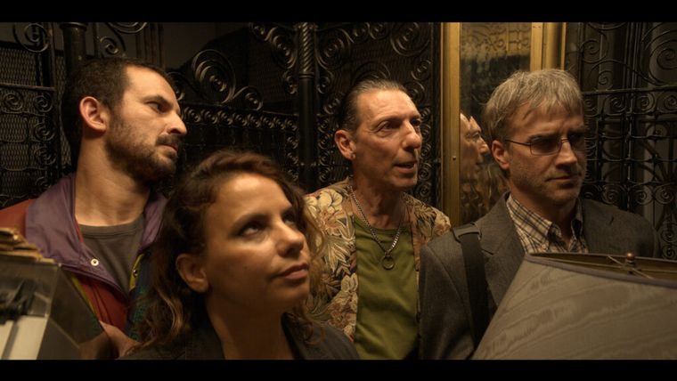 NETFLIX. 27 noches NETFLIX. 27 noches