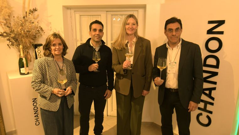 La jornada del miércoles del Foro Valos cerró con un brindis en Bodega Chandon.