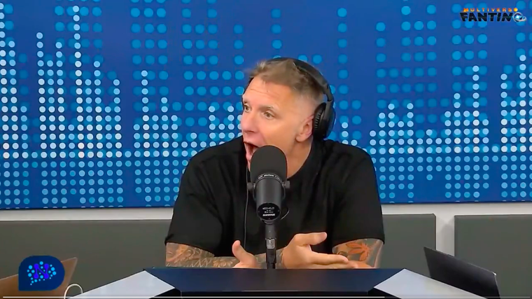 Alejandro Fantino y Coni Mosqueira estuvieron en el temporal de Bahía Blanca Foto: Captura de video Neura