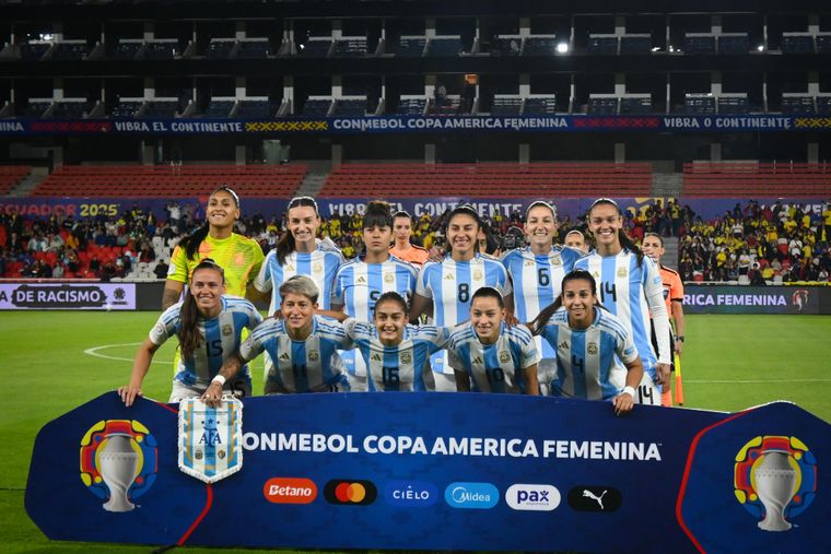 La Selección argentina femenina le ganó a Uruguay por penales y terminó tercera en la Copa América.