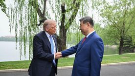 Donald Trump y Xi Jinping, con el status de Taiwán en la agenda oficial. Foto Efe