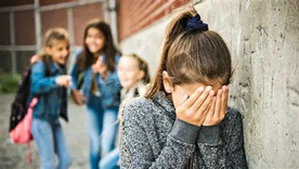 La viralización constante de peleas, humillaciones y desafíos violentos expresa un deterioro profundo de la empatía. La viralización constante de peleas, humillaciones y desafíos violentos expresa un deterioro profundo de la empatía.