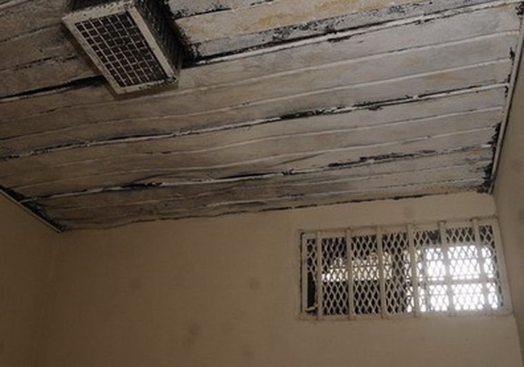 Así quedó el centro de reclusión. Foto: Alf Ponce/ MDZ