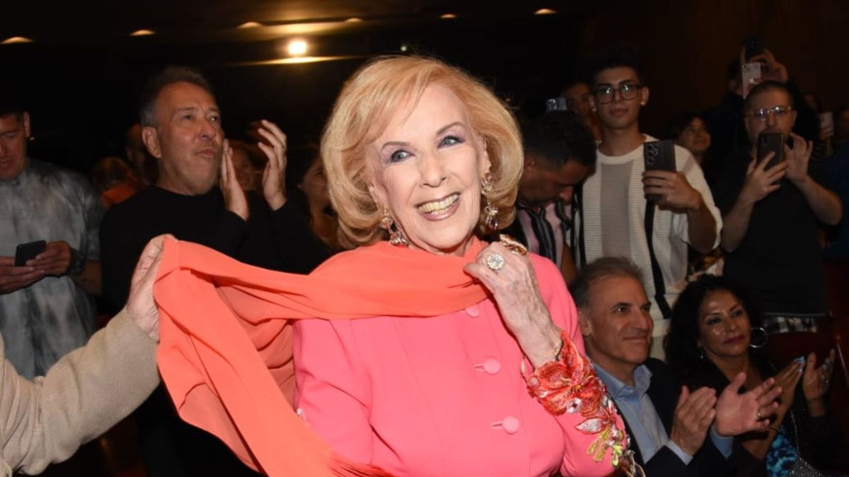 El emotivo video de Mirtha Legrand por el 25 de mayo y una anécdota de su infancia que emocionó: 