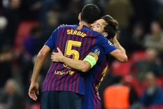 Busquets y Messi, en épocas felices en Barcelona. Esta imagen ya no volverá a repetirse, al menos con la camiseta culé.