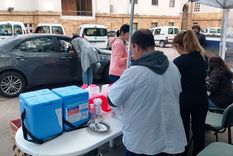 AutoVac, el novedoso método de vacunación que implementó Mendoza, tuvo su estreno este sábado.