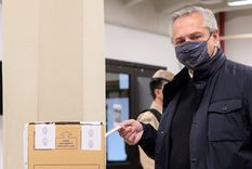 El Frente de Todos, liderado por Alberto Fernández, sufrió una categórica derrota el domingo. Foto: EPA