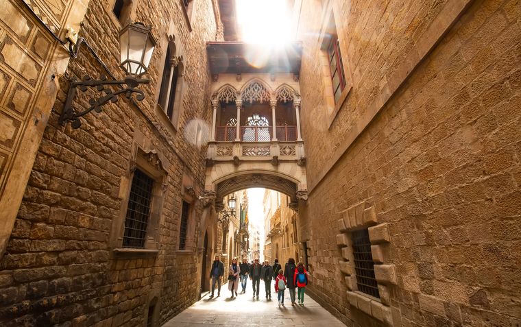 Los lugares imperdibles de Barcelona, según la IA. Foto: Shutterstock