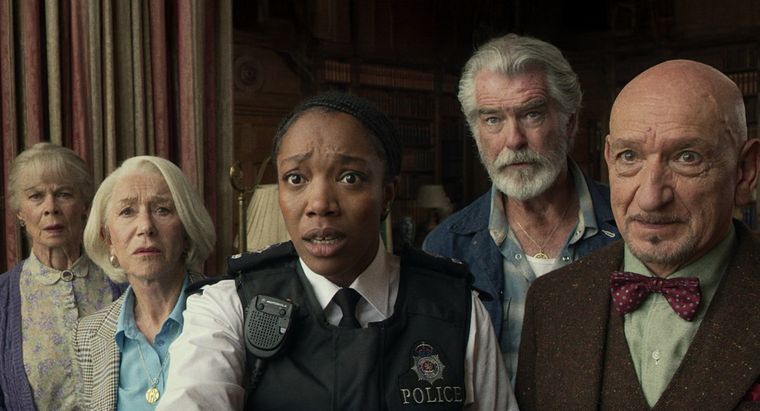 Helen Mirren y Pierce Brosnan protagonizan la nueva película de Netflix. Foto: Archivo Helen Mirren y Pierce Brosnan protagonizan la nueva película de Netflix. Foto: Archivo