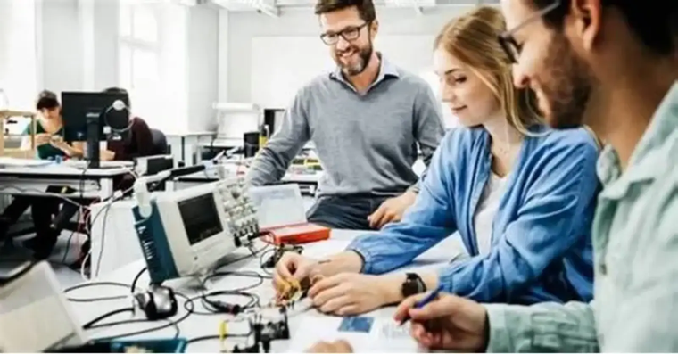 Uno de los principales desafíos es la dificultad para ajustar los sistemas operativos y administrativos ante el nuevo esquema. Uno de los principales desafíos es la dificultad para ajustar los sistemas operativos y administrativos ante el nuevo esquema.