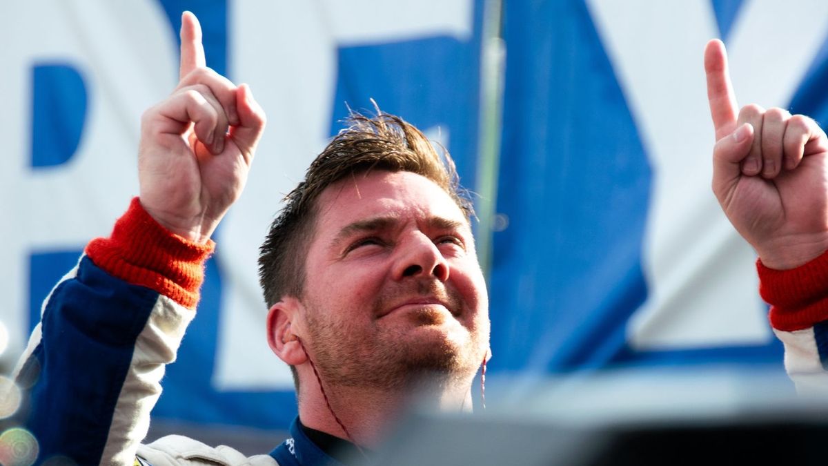 Berni Llaver llegó al TC, reveló cuánto cuesta correr y recibió el apoyo de Julián Santero
