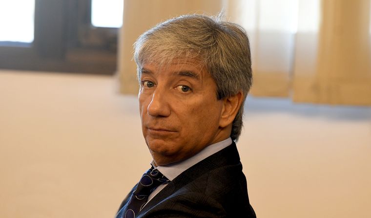 walter bento mirando cámara audiencia agosto 2025