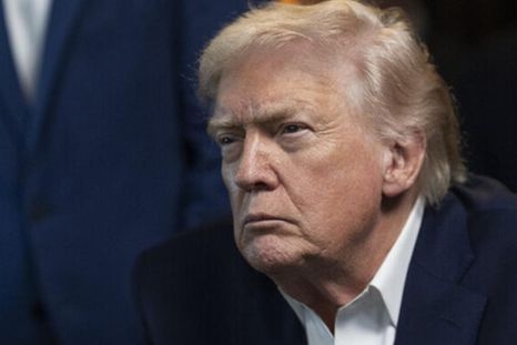 Nadie entiende una palabra de lo que dice este tipo, dijo Donald Trump. Nadie entiende una palabra de lo que dice este tipo, dijo Donald Trump.