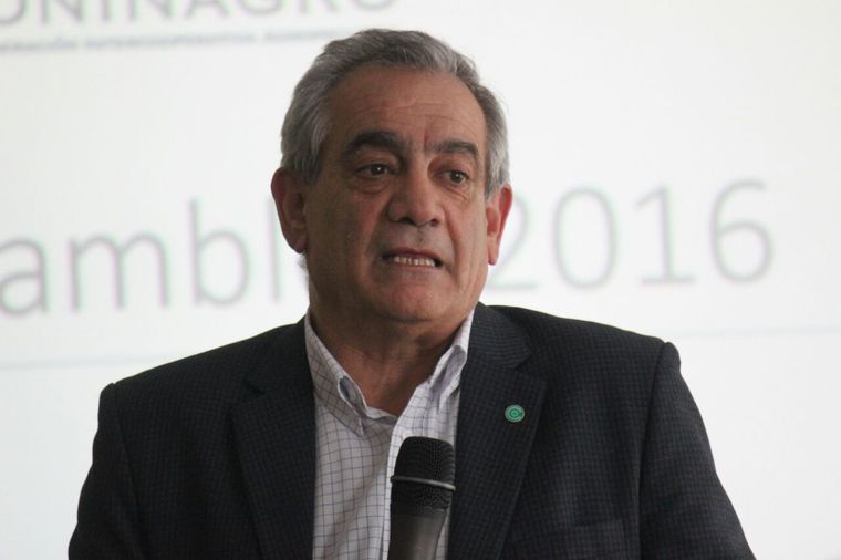 749477.jpg