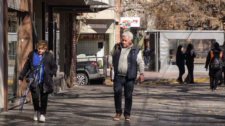 Un frente frío provocará el descenso de la temperatura en Mendoza, con máxima de 13° y mínima de 8°.