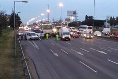 Choque múltiple deja un saldo de 20 heridos. Foto: NA Choque múltiple deja un saldo de 20 heridos. Foto: NA