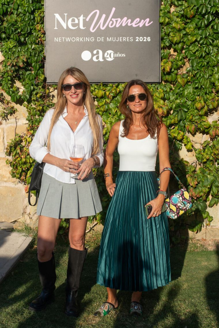 Carolina Gambi y Emiliana Acosta. Carolina Gambi y Emiliana Acosta.