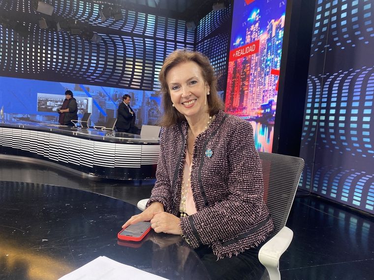 Mondino criticó las medidas que evalúa Massa en medio de las discusión con el Fondo Monetario. Foto: Twitter b@ignacioortelli