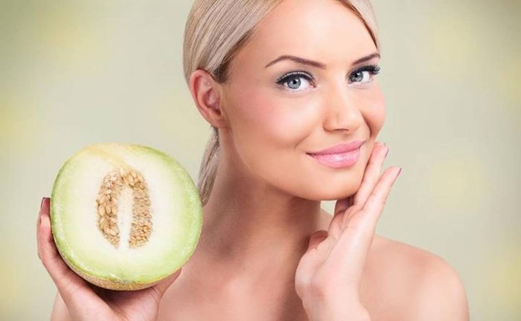 Cómo podrías usar el melón para obtener beneficios para tu piel: ¡luce un rostro radiante y fresco!