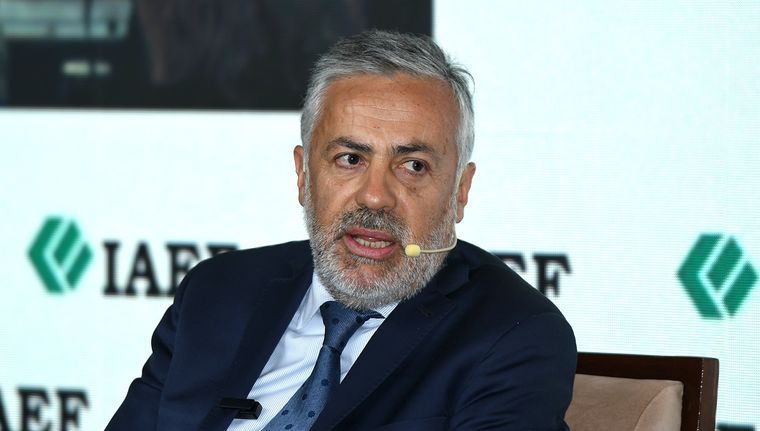 El gobernador Alfredo Cornejo se puso del lado Milei en el cortocircuito con Cristina Fernández de Kirchner. Foto: Rodrigo DAngelo / MDZ