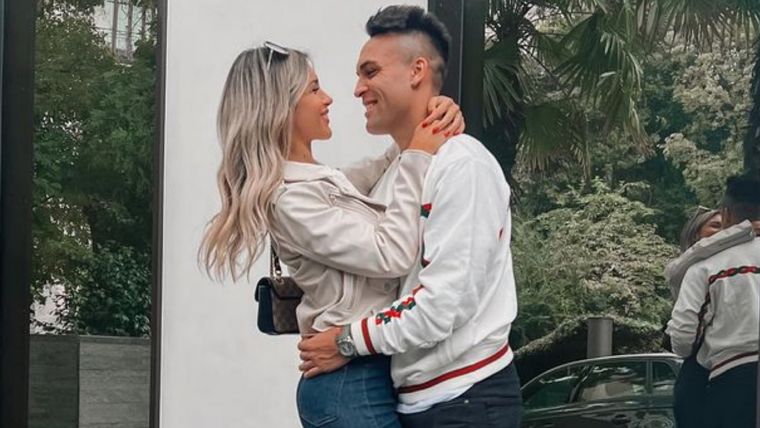 Agustina Gandolfo y Lautaro Martínez Enamorados de los suyos. Foto: Fuente: Imagen - Instagram @agus.gandolfo