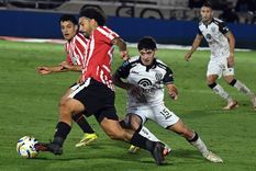 gimnasia se olvido de si mismo: paso del aplauso al desconcierto en 15 minutos fatales gimnasia se olvido de si mismo: paso del aplauso al desconcierto en 15 minutos fatales