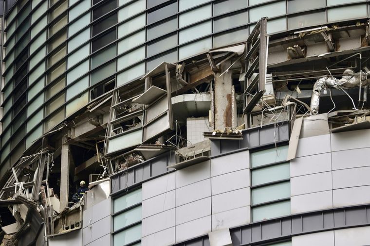Los daños por la explosión en el centro comercial de Taiwán Foto: EFE