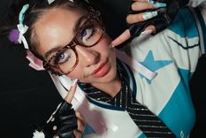 Los outfits de María Becerra con guiños japoneses.