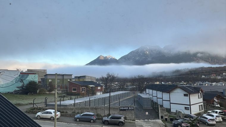 El fotógrafo Eduardo Pocai compartió en las redes cómo se dio cuenta del terremoto por el movimiento del trípode al tomar una foto Foto: X @eduardopocai