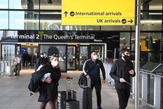 Las medidas afectarán especialmente a aquellos que lleguen de zonas de riesgo. Foto: EPA