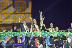se celebro por segunda vez la vendimia para todxs en el teatro griego frank romero day: estos son los nuevos reyes