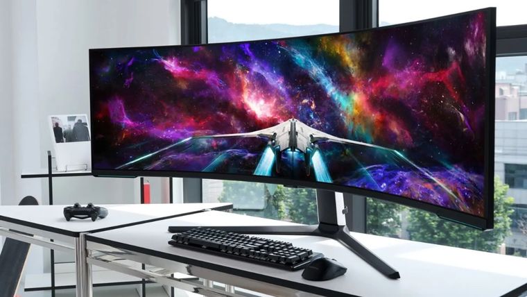 Los nuevos monitores Odyssey de Samsung llevan el gaming a un nivel de inmersión sin precedentes. Los nuevos monitores Odyssey de Samsung llevan el gaming a un nivel de inmersión sin precedentes.