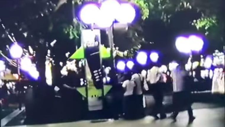 El fenómeno del material fílmico que muestra la Ciudad de Mendoza en el verano del 98' por la noche, conmueve a varias generaciones.