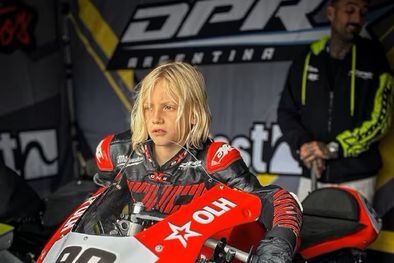 MDZol | Lorenzo Somaschini nació el 17 de julio de 2014 en Rosario. Debutó en certámenes en el Superbike de Argentina el 13 de abril de este año. Foto: Instagram @lolosomaspro