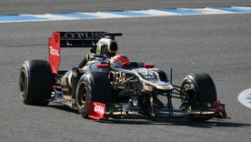 Colapinto manejará en Buenos Aires el Lotus que casi lleva a la quiebra al equipo Colapinto manejará en Buenos Aires el Lotus que casi lleva a la quiebra al equipo