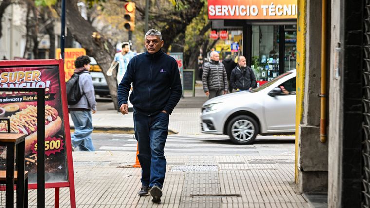 Por la tarde, en Mendoza se notará una mejora leve, aunque la máxima apenas llegará a 13°. Por la tarde, en Mendoza se notará una mejora leve, aunque la máxima apenas llegará a 13°.