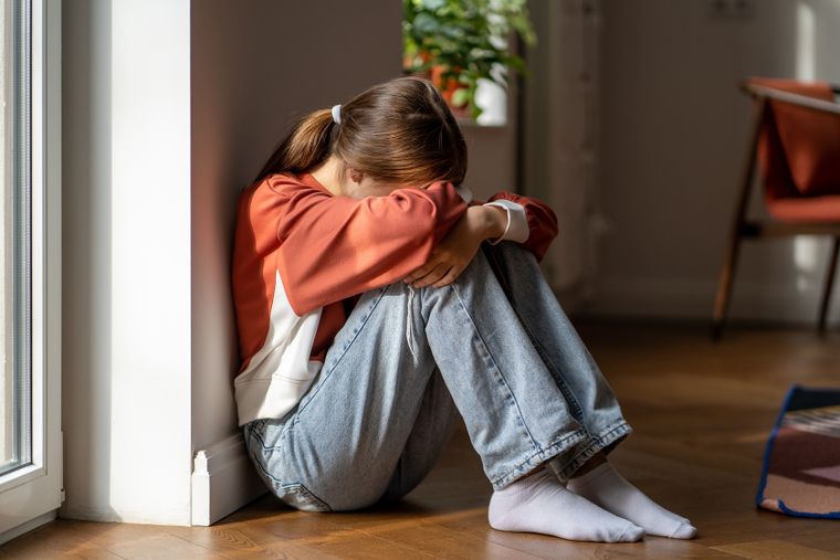 La OMS informó que el suicidio es la tercera causa de defunción entre las personas de 15 a 29 años.