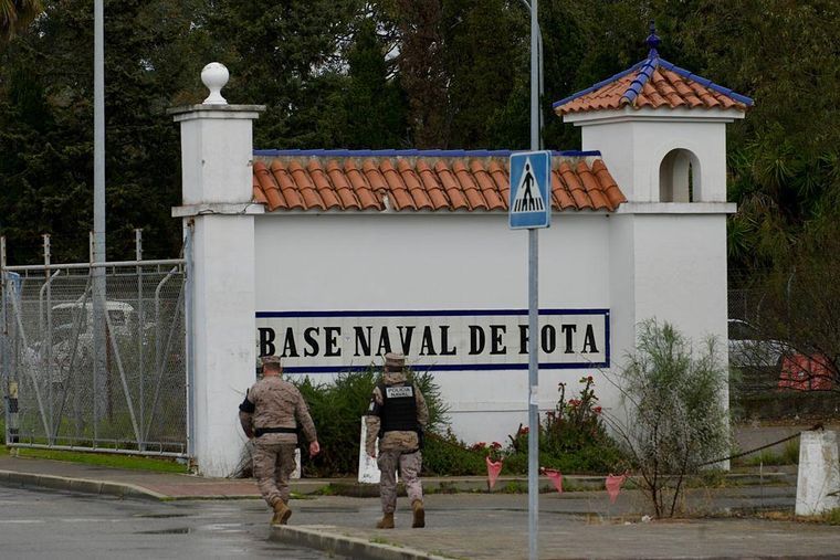 El gobierno español se negó a permitir el uso de las bases de Rota y Morón para operaciones estadounidenses en la guerra contra Irán, lo que llevó a Trump a amenazar con represalias comerciales.