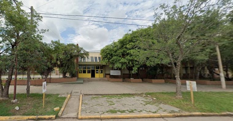 El alumno que efectuó los disparos tiene 15 años. El alumno que efectuó los disparos tiene 15 años.