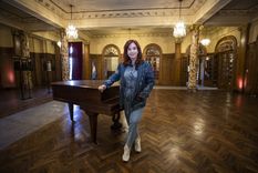 Cristina en el edificio de El Molino. Foto: Twitter Cristina Fernández de Kirchner Cristina en el edificio de El Molino. Foto: Twitter Cristina Fernández de Kirchner