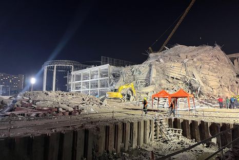 Así quedó el edificio ubicado en la localidad turística de Chatuchak luego del terremoto. Foto: Dante Kaplanski /MDZ