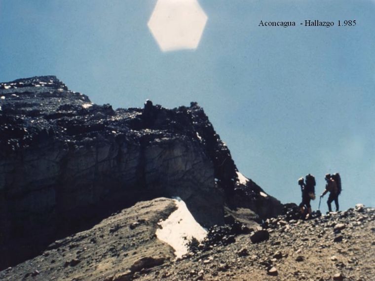 Una foto histórica de aquel momento trascendental para la historia de la provincia. Una foto histórica de aquel momento trascendental para la historia de la provincia.